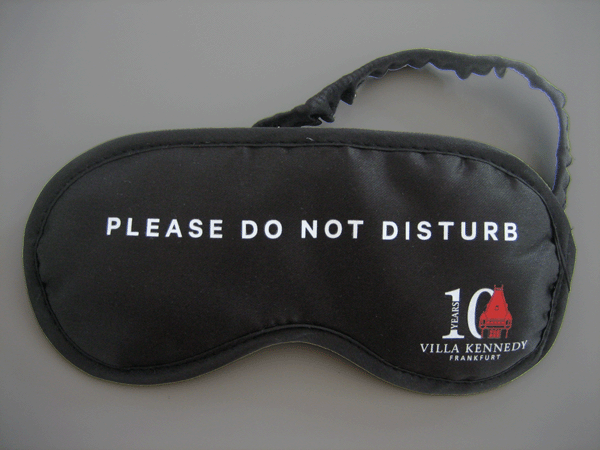 Schlafmaske Villa Kennedy::Satinstoff mit 2-c-Transferdruck
